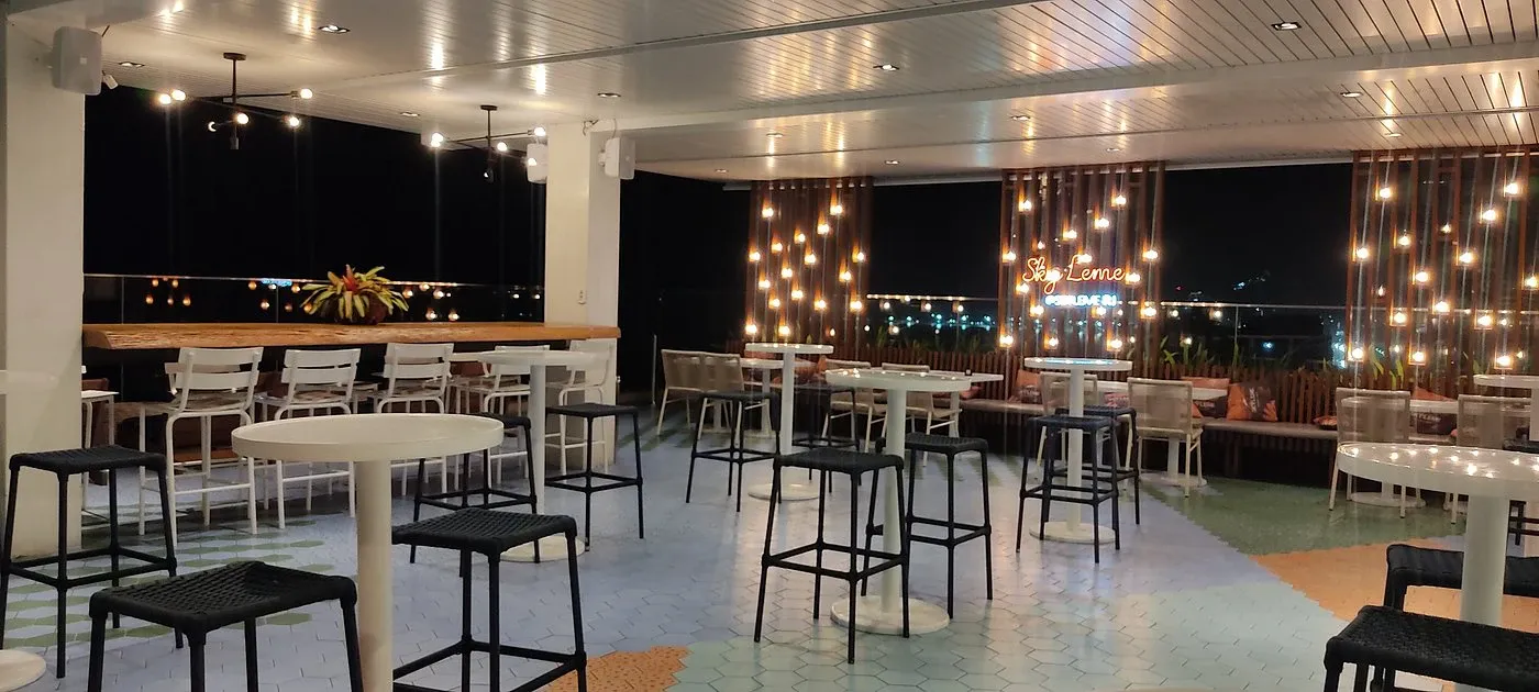 Sky Leme, Novotel Leme
