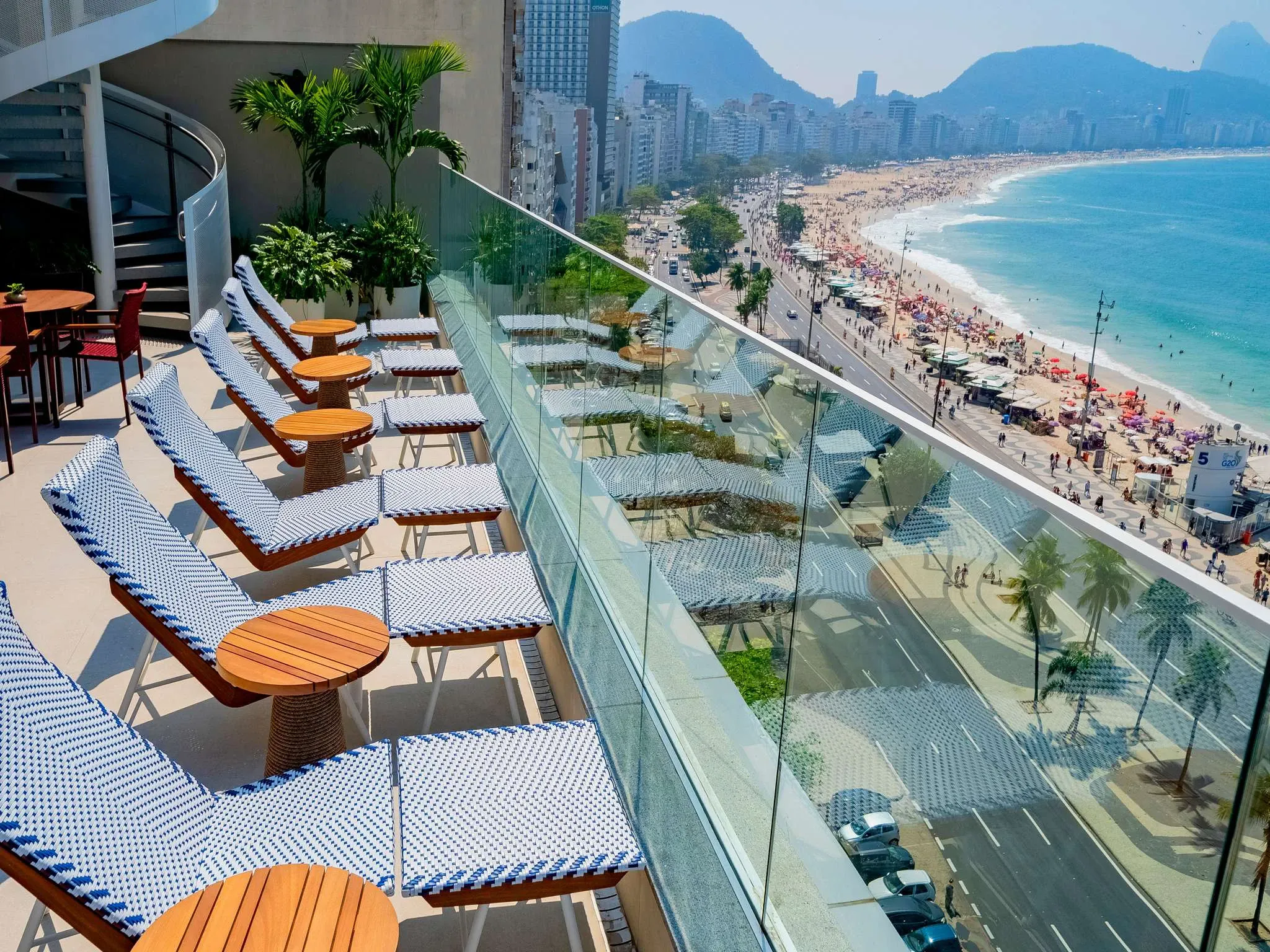 Vizta, Grand Mercure Copacabana