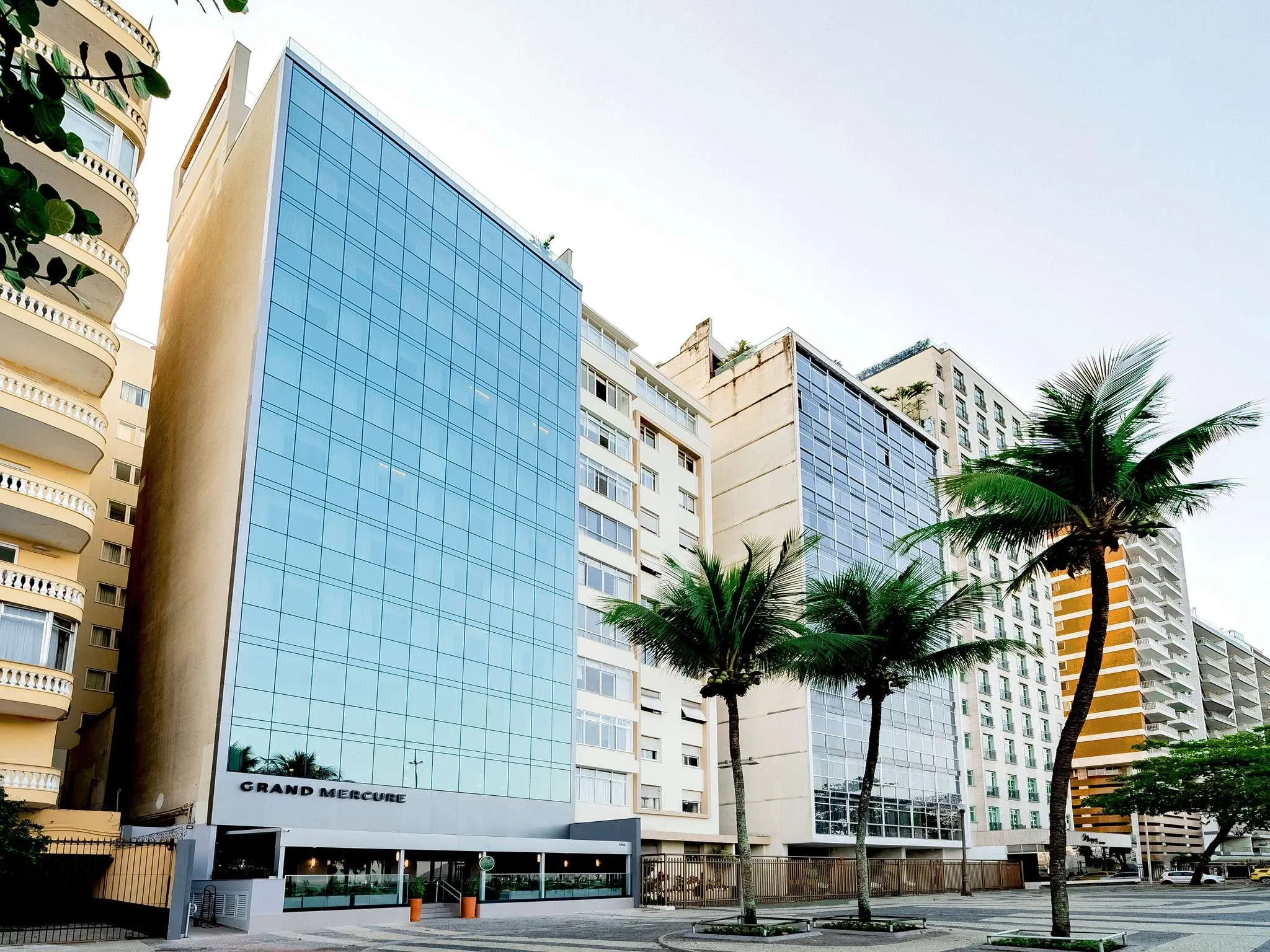 Vizta, Grand Mercure Copacabana