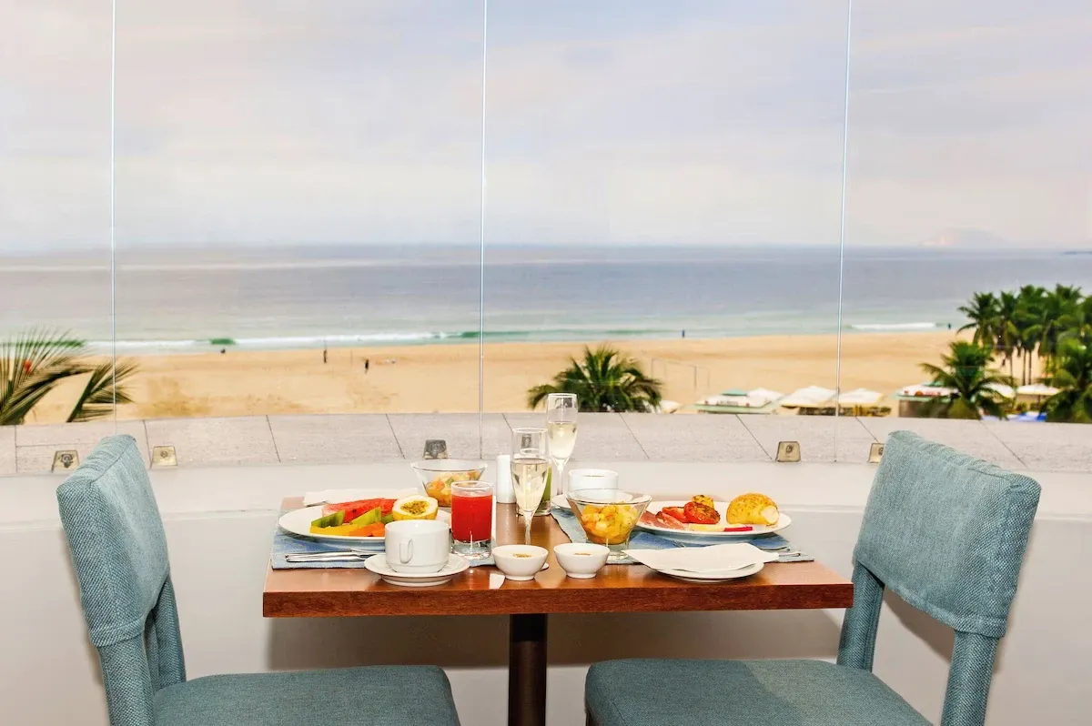 Bossa Lounge, PortoBay Hotel