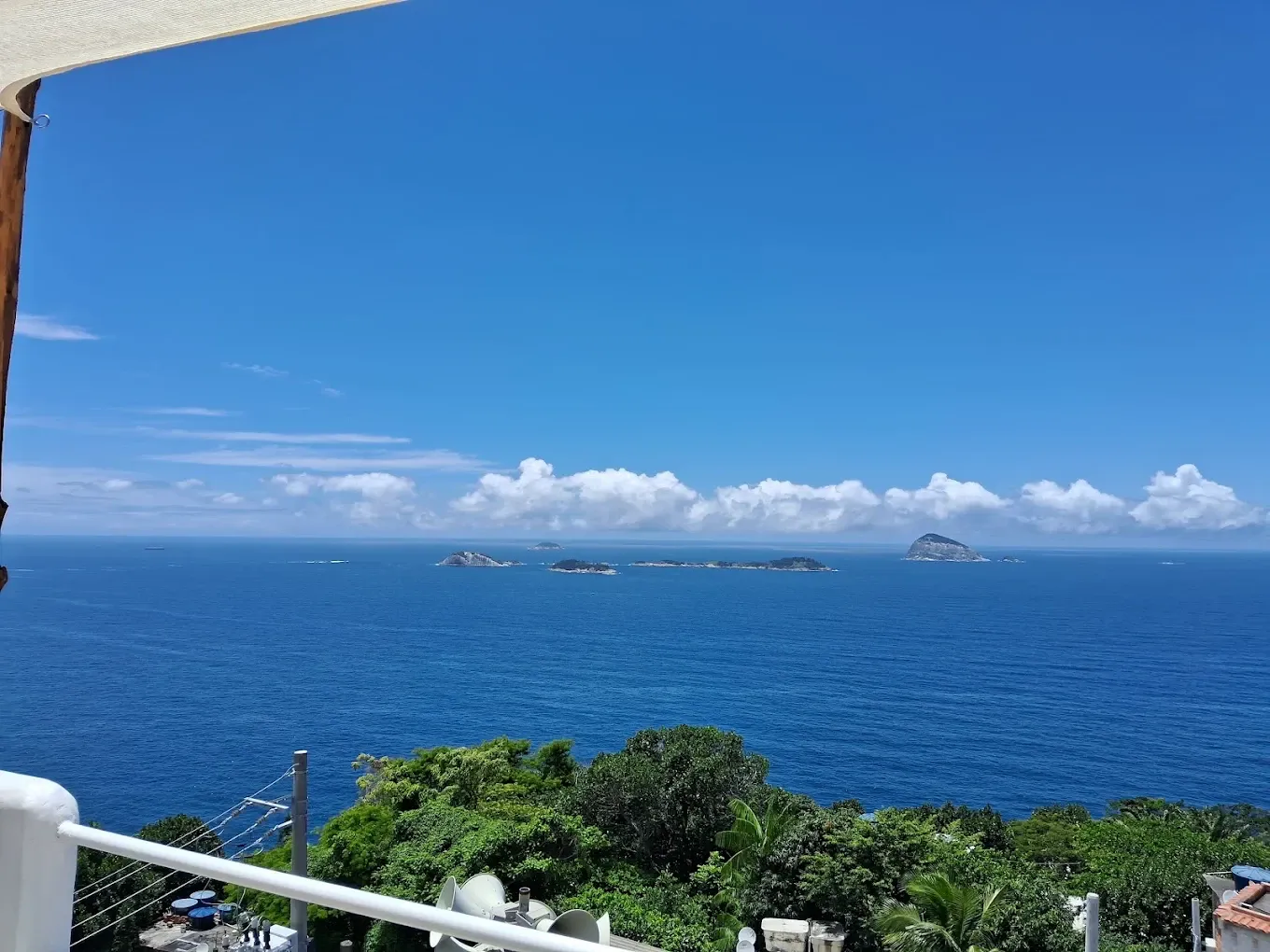 Coffee & Sea